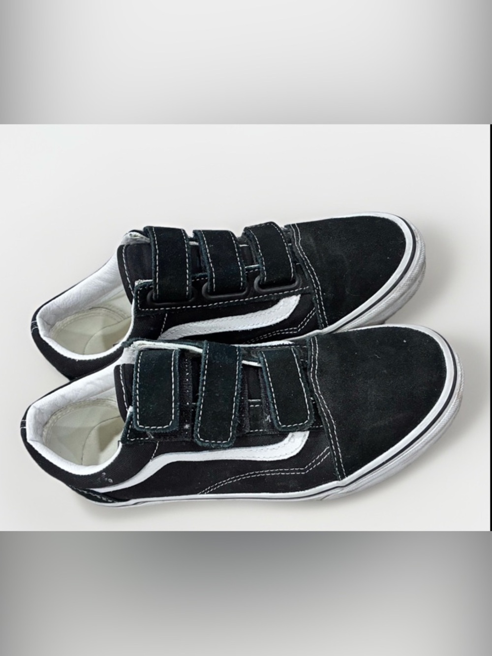 VANS Old Skool Hook And Loop Triple V Sz 6.5 Men/ 8 women  Shoes Skateboarding